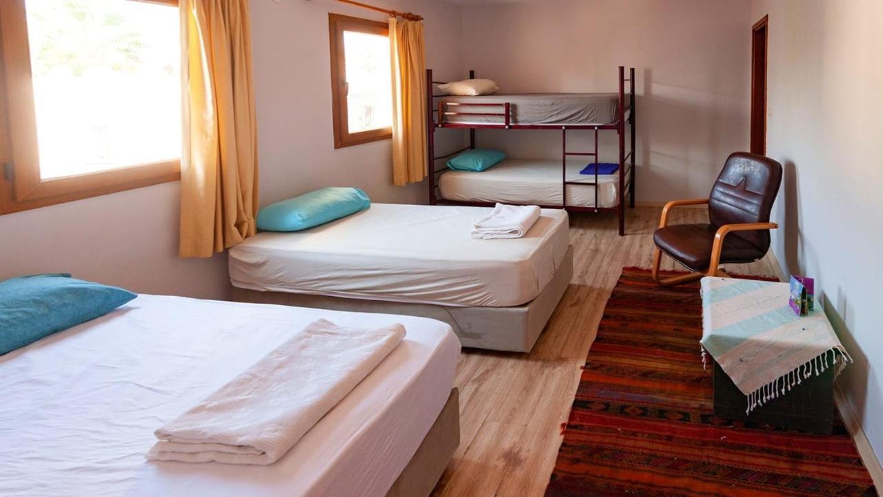 La Luna Hostel Bodrum Exteriör bild