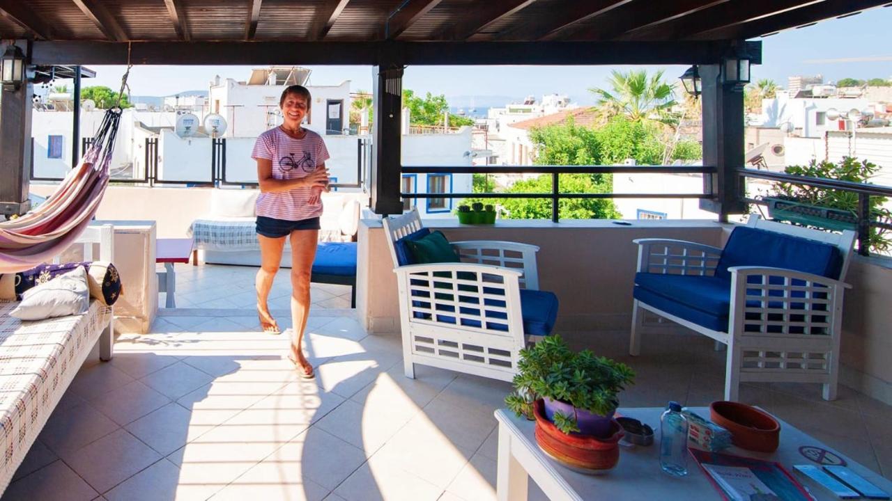 La Luna Hostel Bodrum Exteriör bild