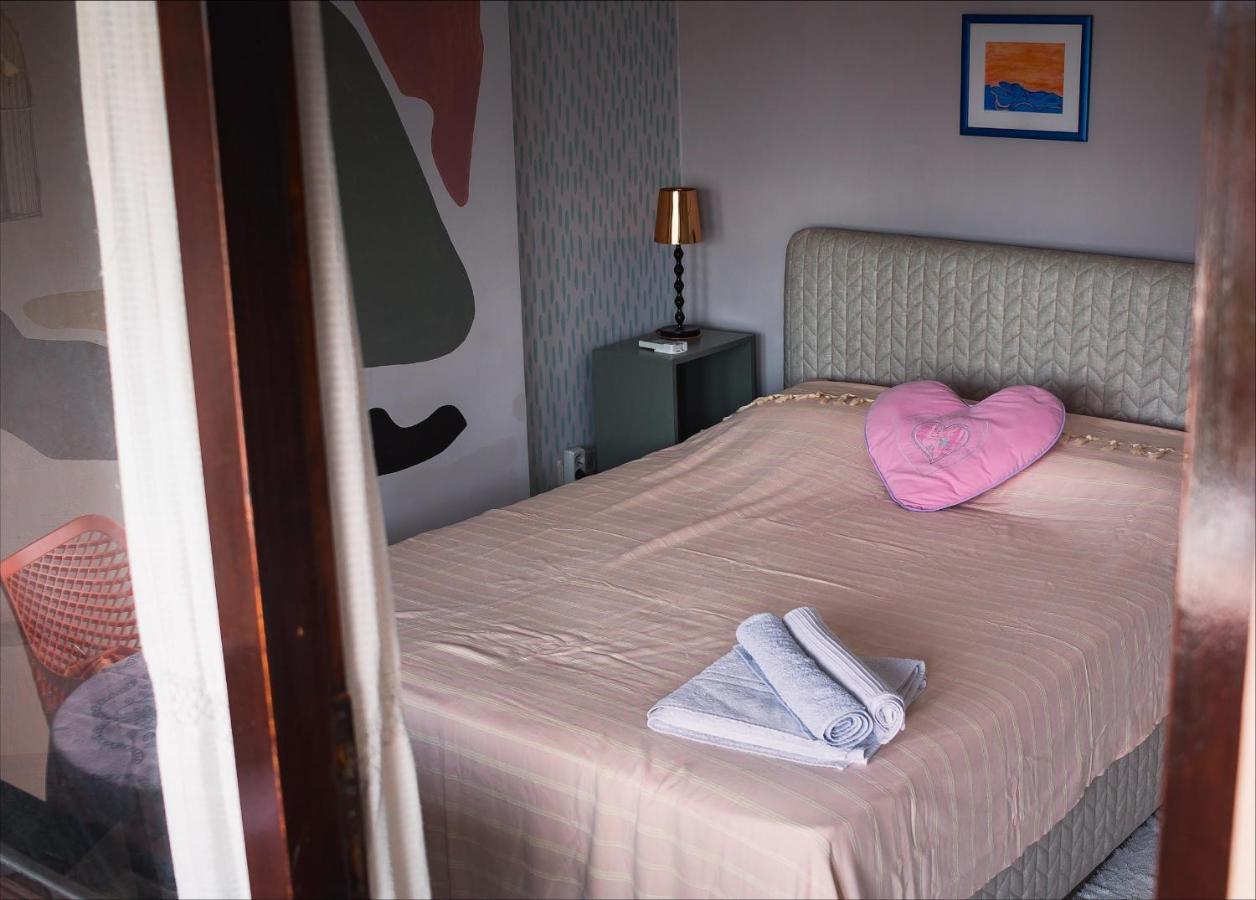 La Luna Hostel Bodrum Exteriör bild