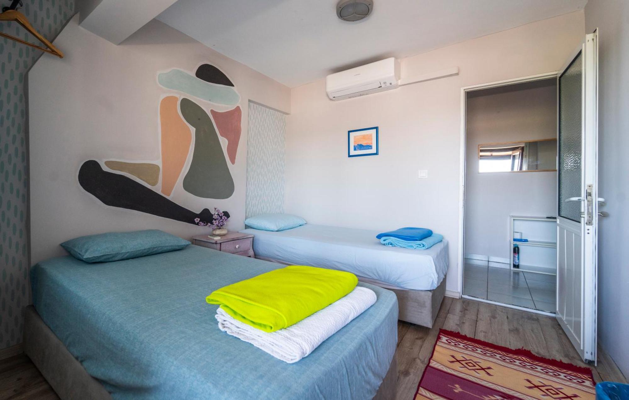 La Luna Hostel Bodrum Exteriör bild